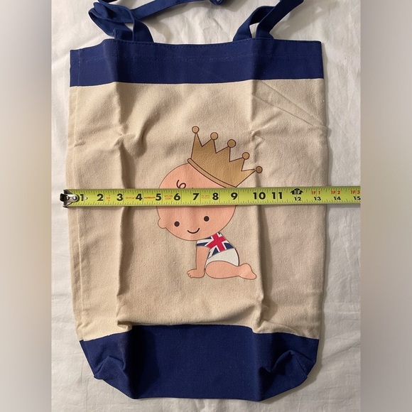 Royalty Plate and Tote Prince George’s Birth - Picture 11 of 12